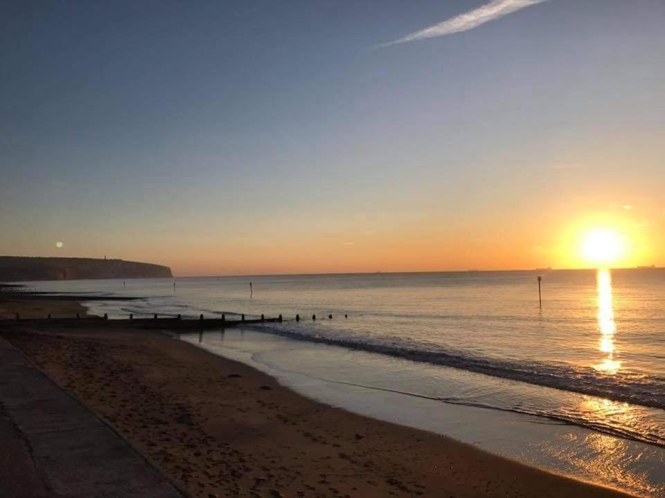 Royal Pier Hotel Sandown Eksteriør billede