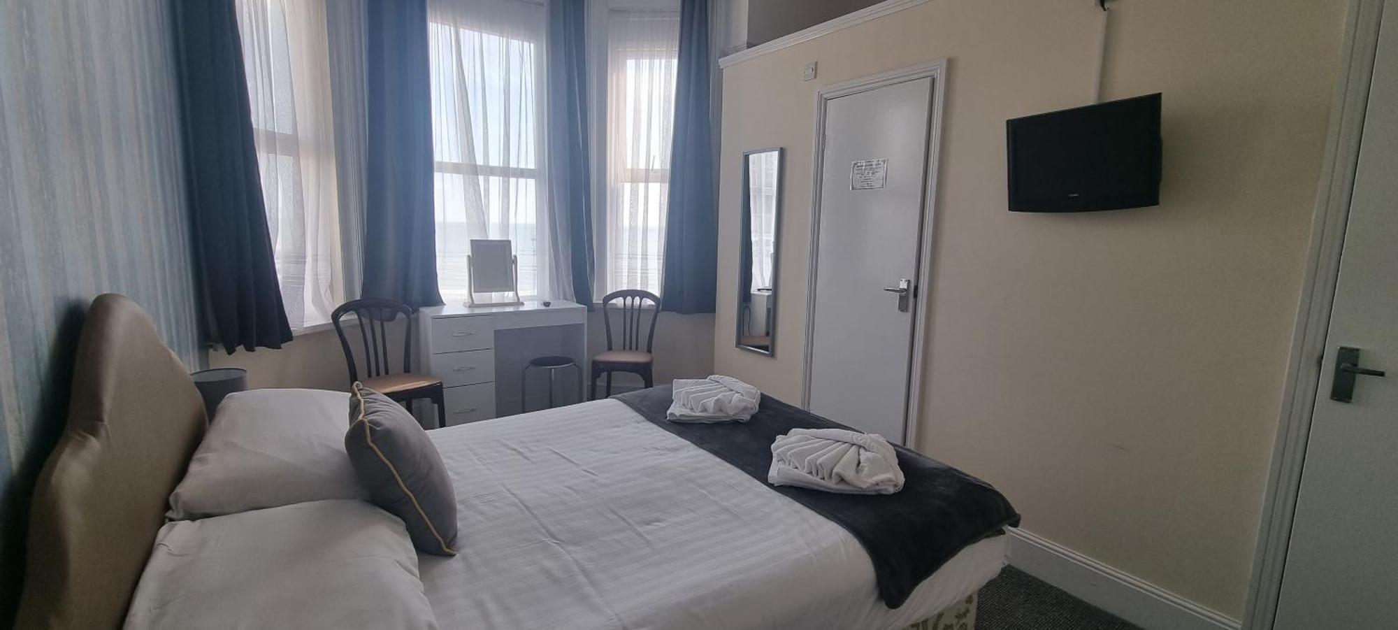 Royal Pier Hotel Sandown Eksteriør billede