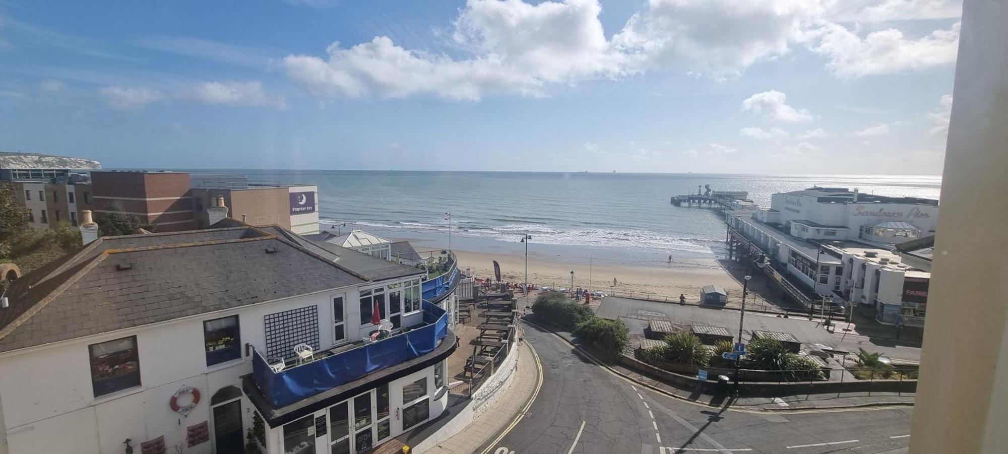 Royal Pier Hotel Sandown Eksteriør billede
